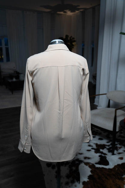 Theory Button Up