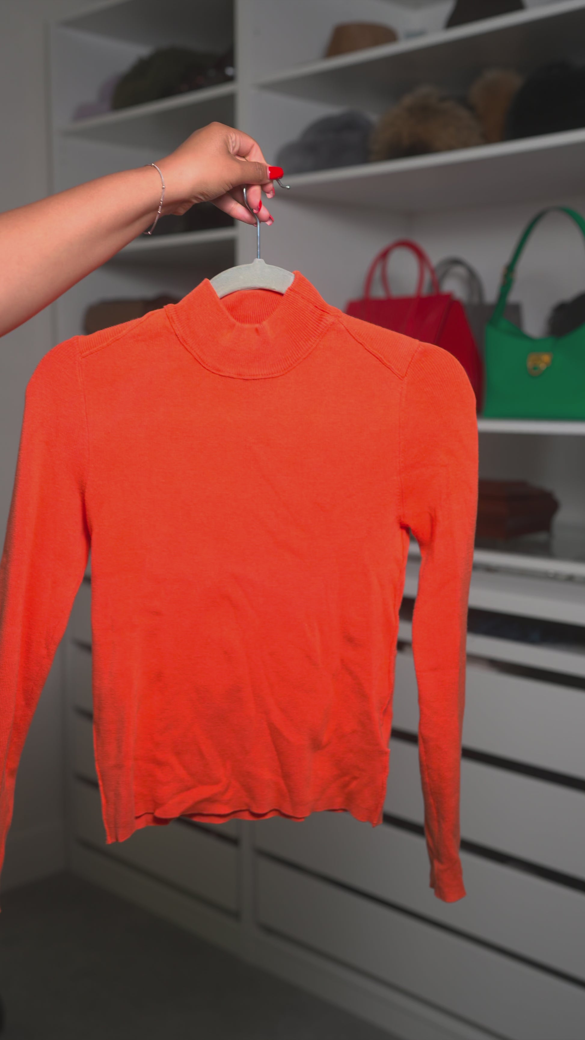 Closet Sale 05