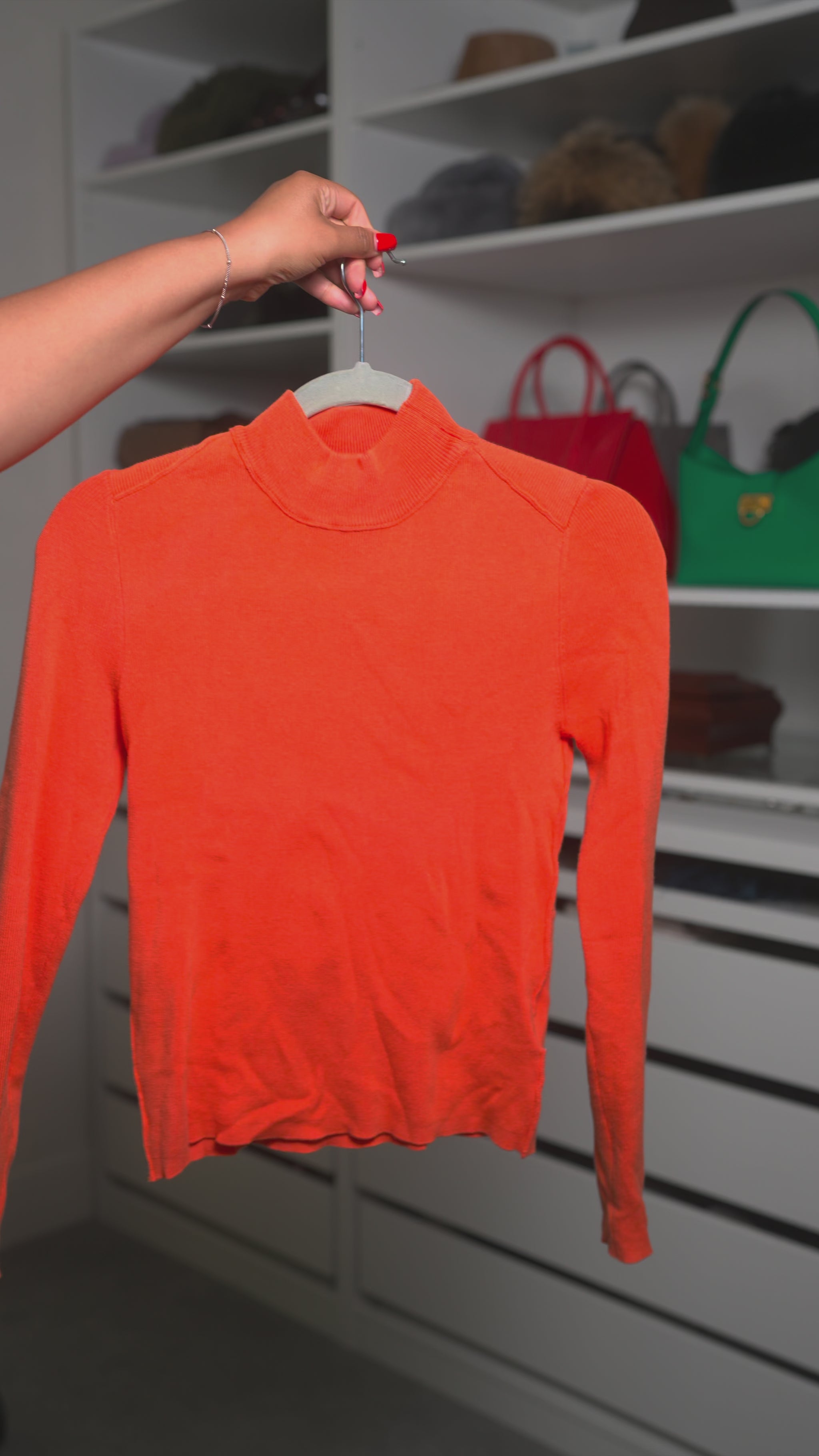 Closet Sale 05