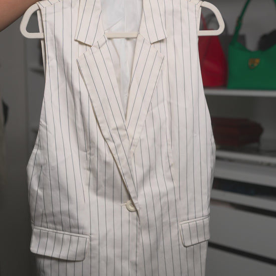 Closet Sale 27